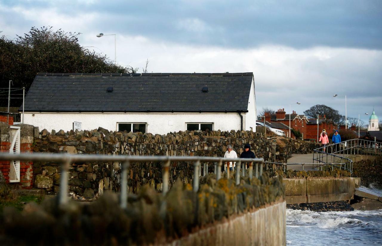 Coastguard Boat House On Belfast Lough Newtownabbey Exterior foto